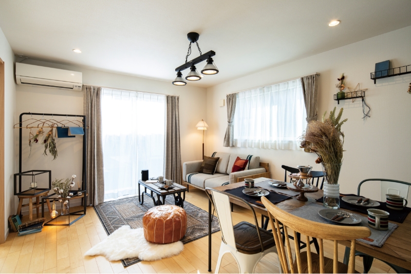 家具付き注文住宅のリビング